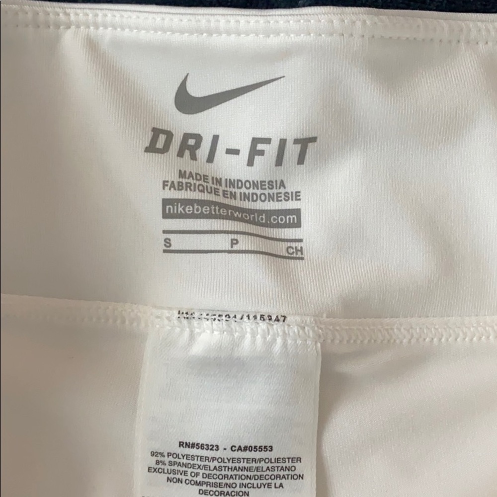 Activewear - Picture 5 of 5